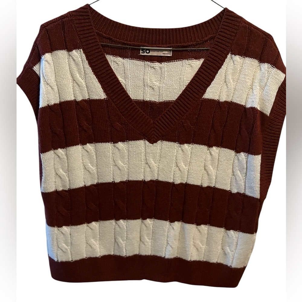 V-Neck Sleeveless Sweater